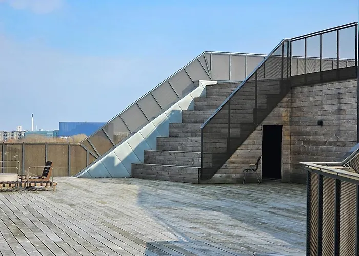 5 Bedroom Luxury In Cph